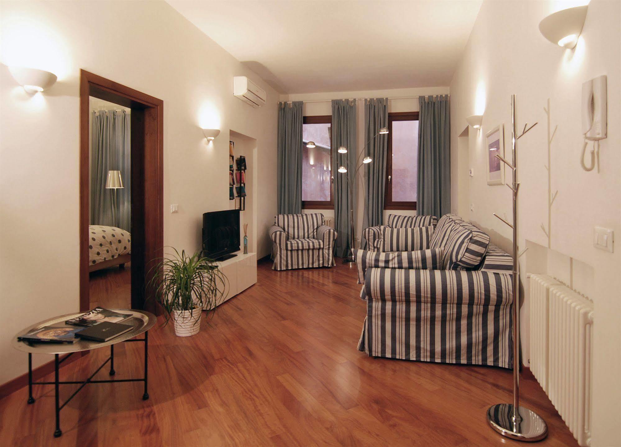 Sarai Apartments Venice Exterior photo
